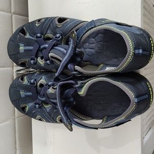 Merrell hydro water shoes size 6